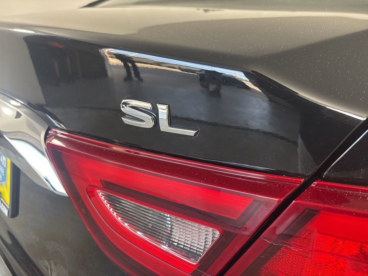Used 2018 Nissan Maxima 3.5 SL FWD image 39