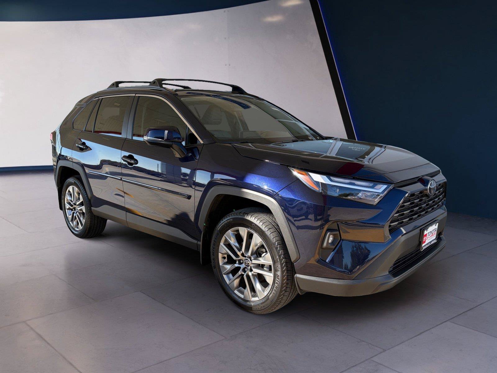 Used 2025 Toyota RAV4 XLE Premium FWD image 7