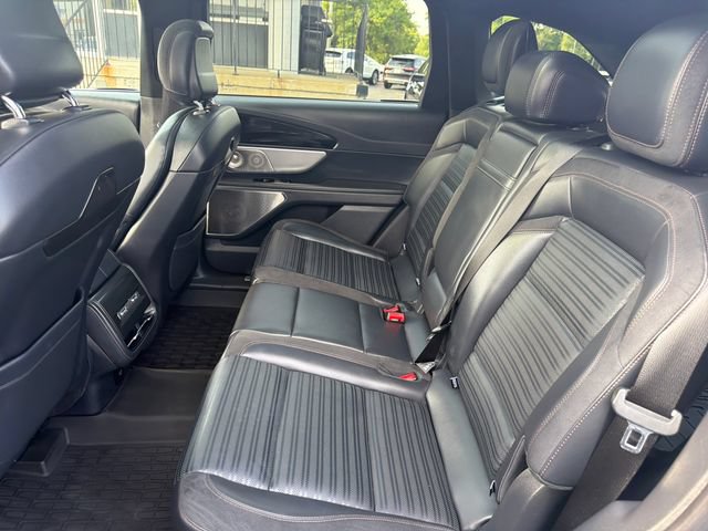 Used 2024 Lincoln Nautilus Reserve w/ Equipment Group 203A AWD/4WD image 31