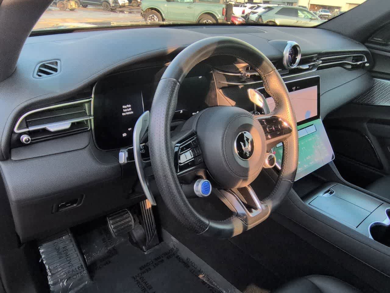 Used 2024 Maserati Grecale GT AWD/4WD image 2