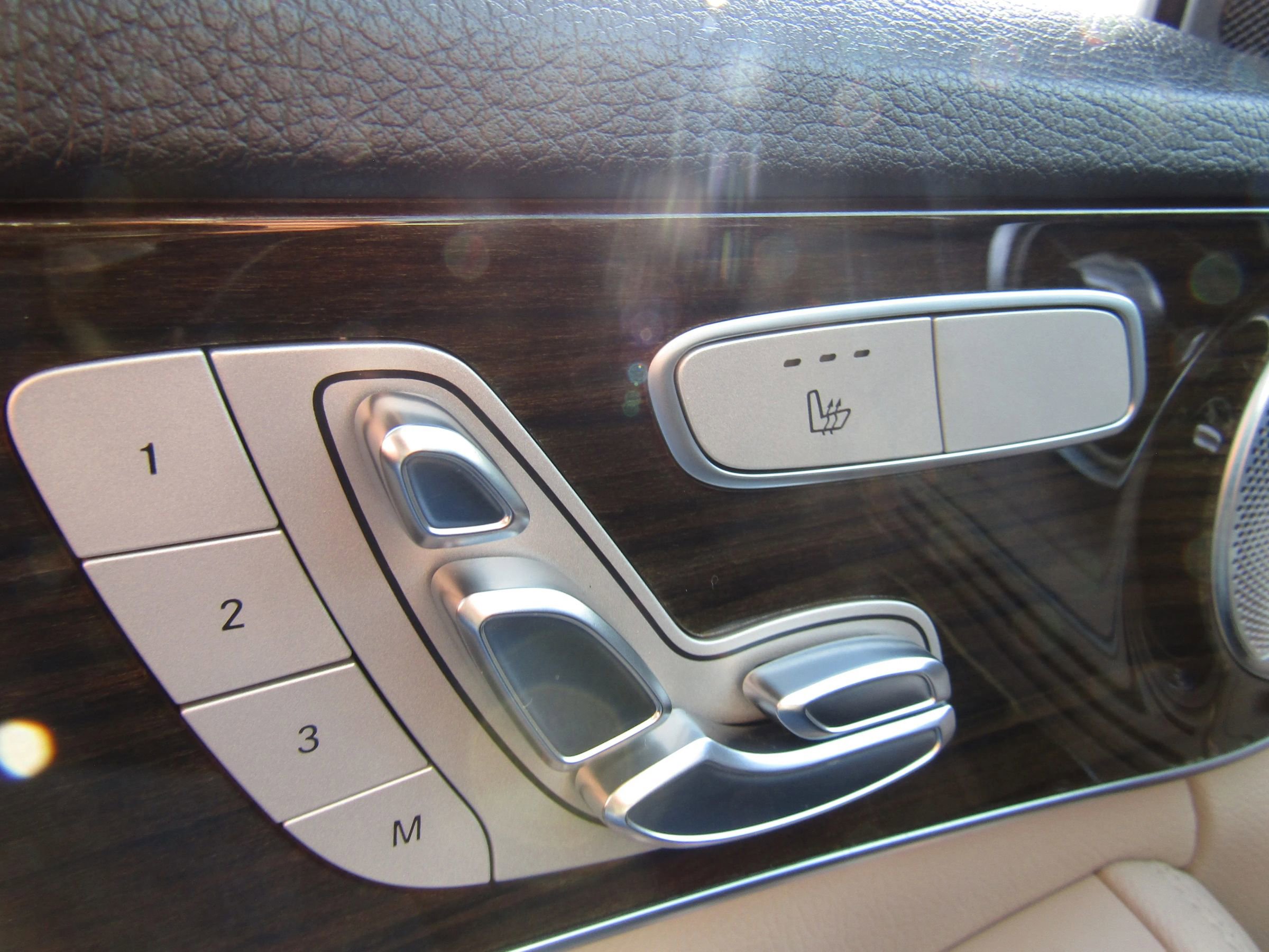 Used 2017 Mercedes-Benz C 300 4MATIC Sedan image 35