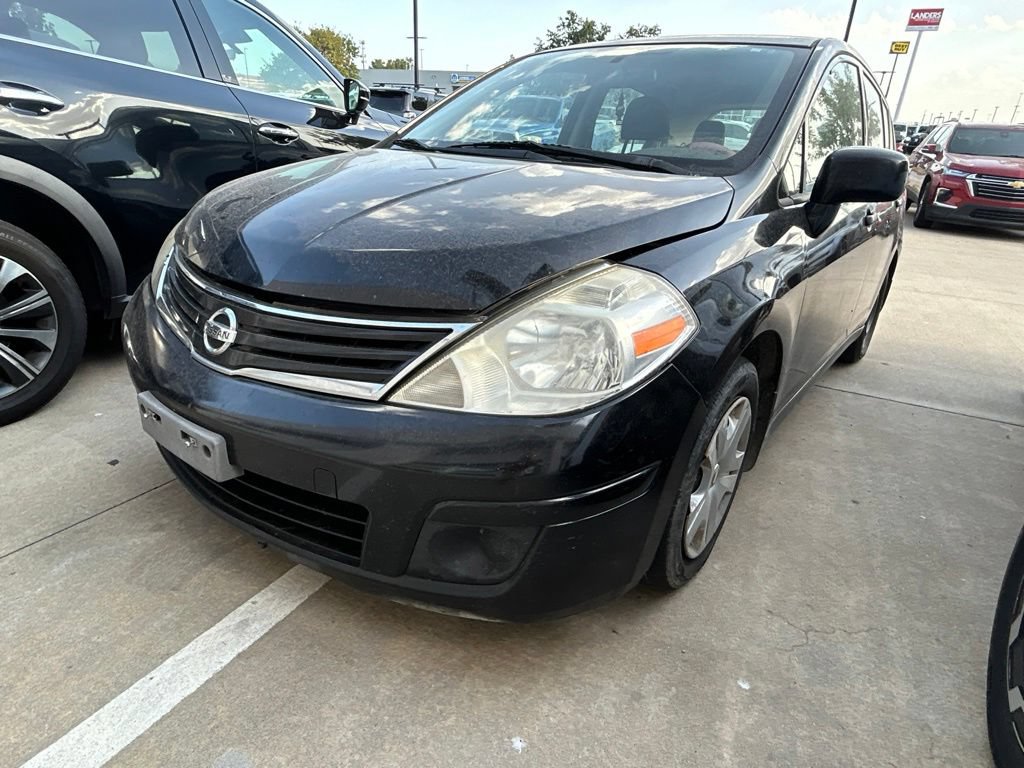 Used 2011 Nissan Versa 1.8 S w/ Plus Pkg