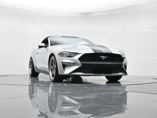 Used 2019 Ford Mustang Premium image 32