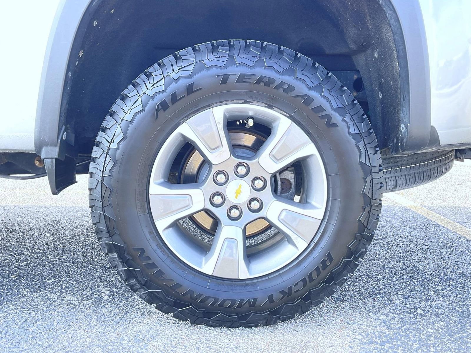 Used 2018 Chevrolet Colorado Z71 AWD/4WD image 22