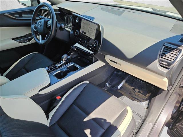 Used 2024 Lexus NX 350h AWD image 19