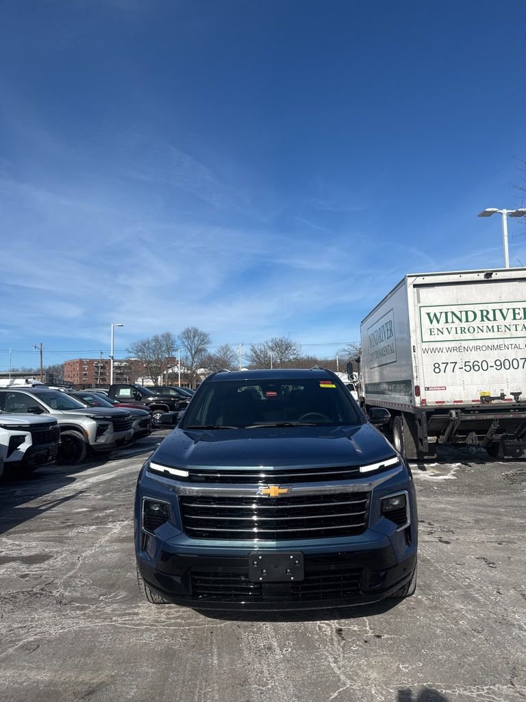 New 2026 Chevrolet Traverse High Country w/ LPO, Floor Liner Package image 4