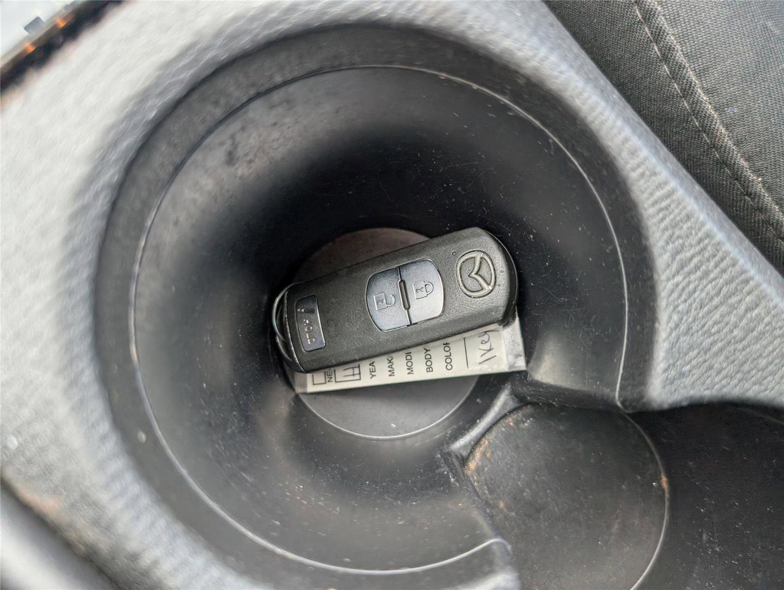 Used 2016 MAZDA MAZDA3 i Sport w/ Preferred Equipment Package image 19