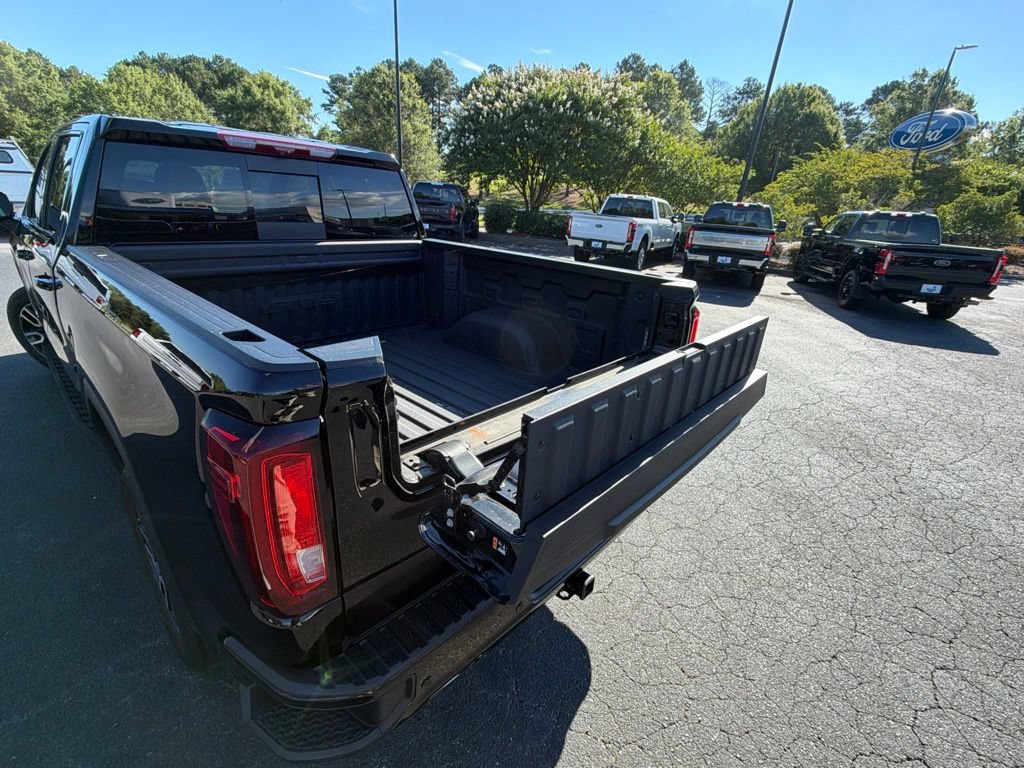 Used 2024 GMC Sierra 1500 AT4 w/ Technology Package AWD/4WD image 26