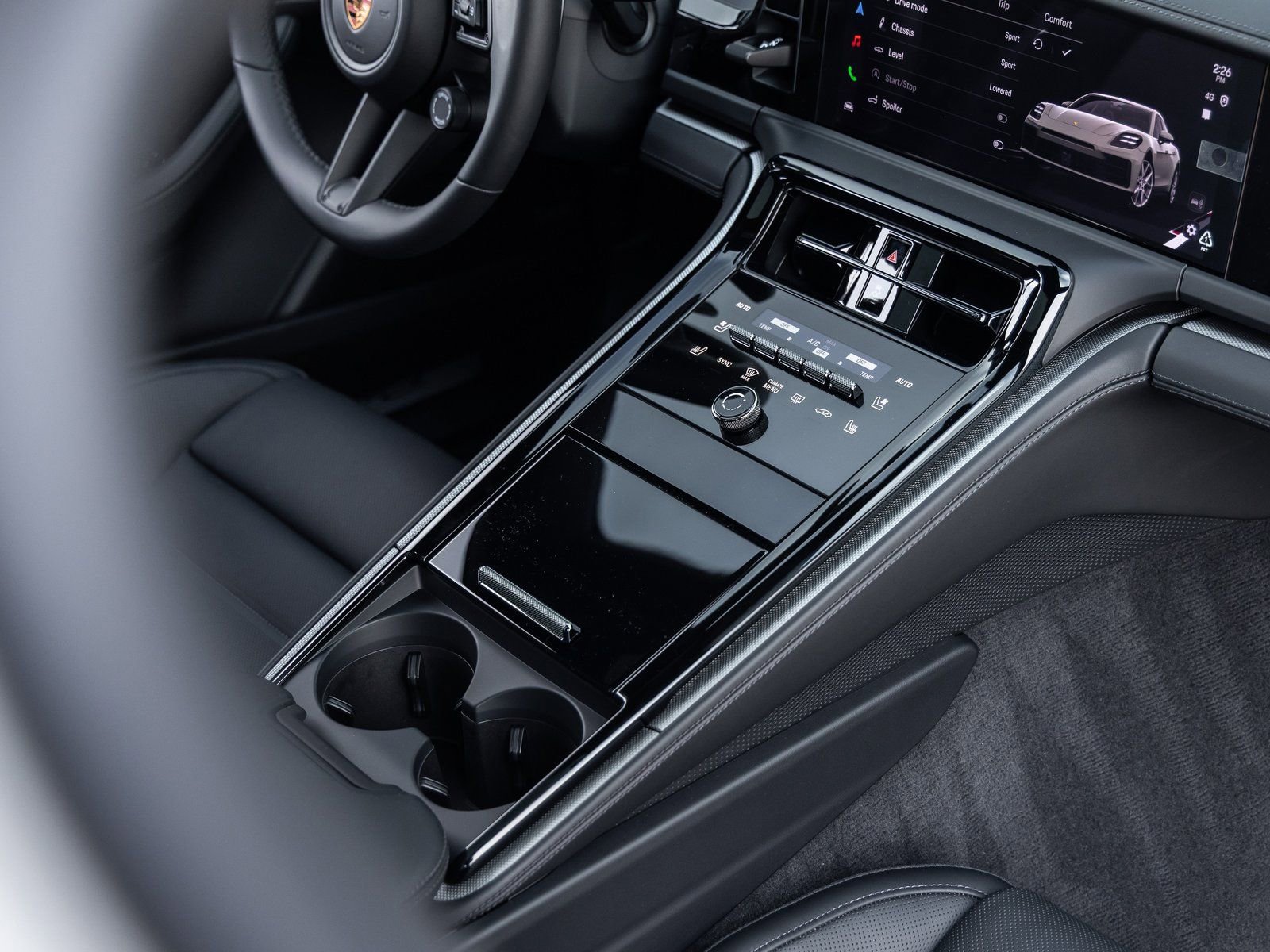 New 2026 Porsche Panamera 4 image 32