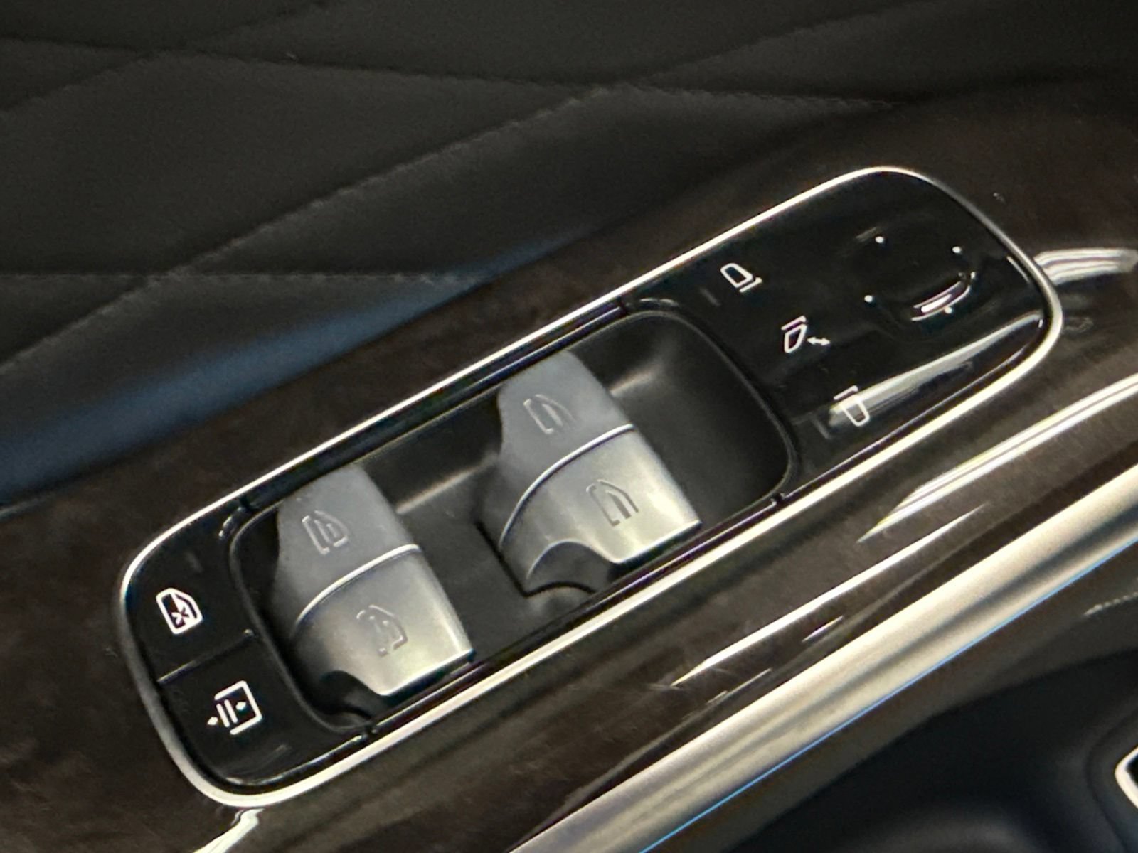 New 2027 Mercedes-Benz S 580 4MATIC Sedan image 17
