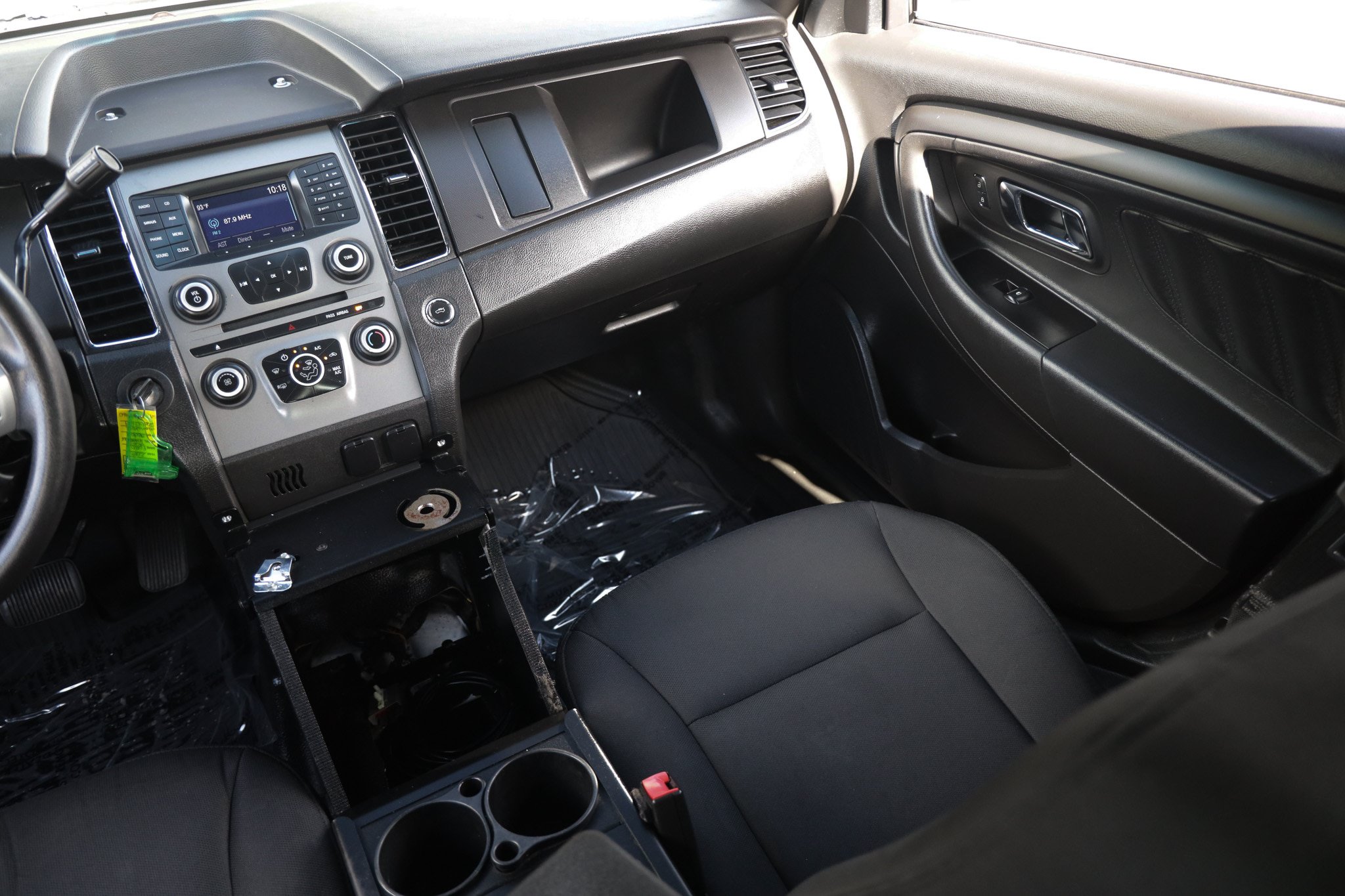 Used 2018 Ford Taurus Police Interceptor FWD image 27