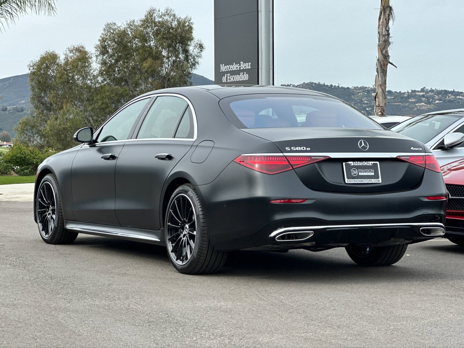 New 2026 Mercedes-Benz S 580e 4MATIC Sedan image 5