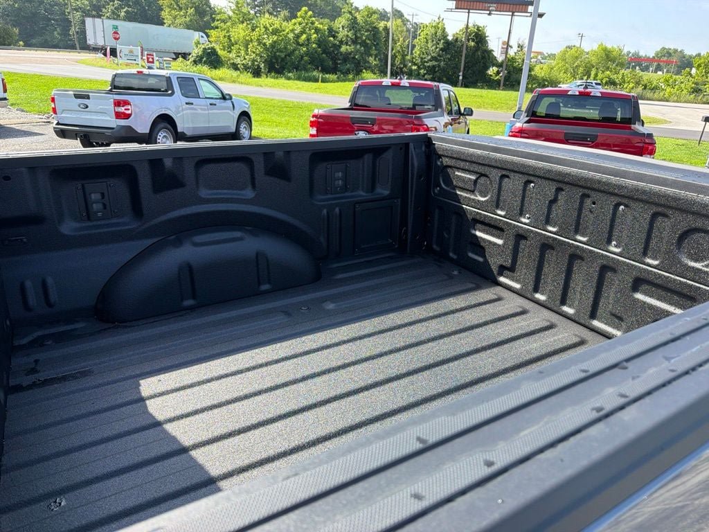 New 2026 Ford F150 XLT w/ Equipment Group 302A MID AWD/4WD image 12
