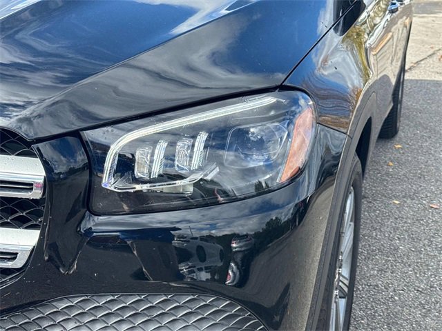 Used 2021 Mercedes-Benz GLS 450 4MATIC image 11