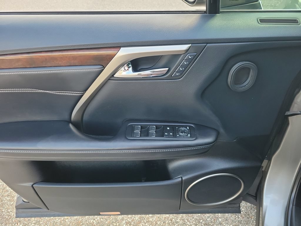 Used 2019 Lexus RX 350 FWD w/ Navigation Package image 12
