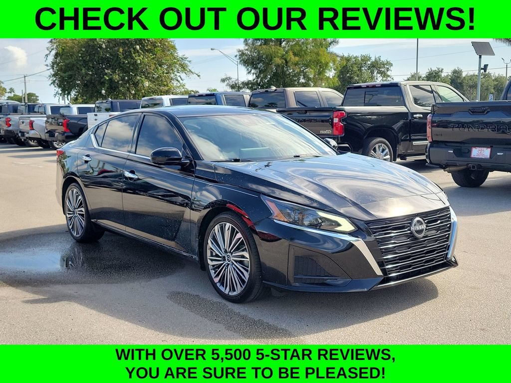 Used 2024 Nissan Altima 2.5 SL FWD image 3