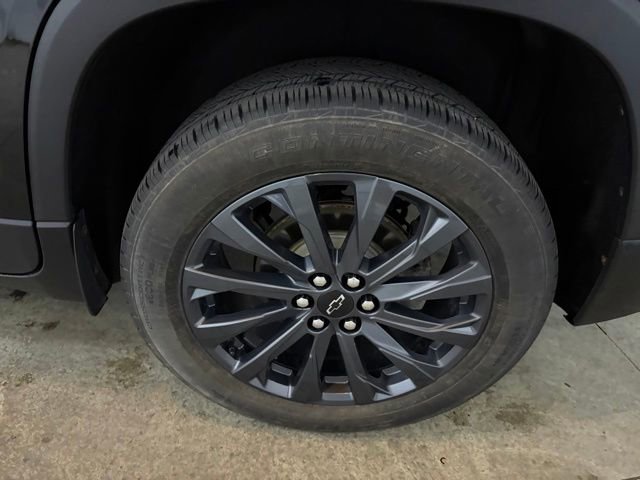 Used 2022 Chevrolet Traverse RS AWD/4WD image 9