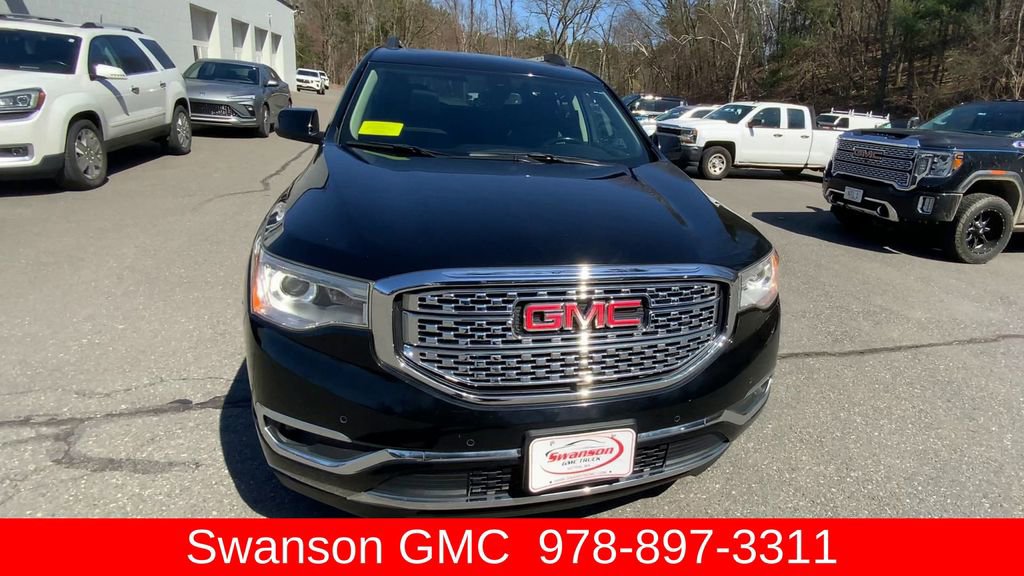 Certified 2019 GMC Acadia Denali w/ Technology Package AWD/4WD image 3