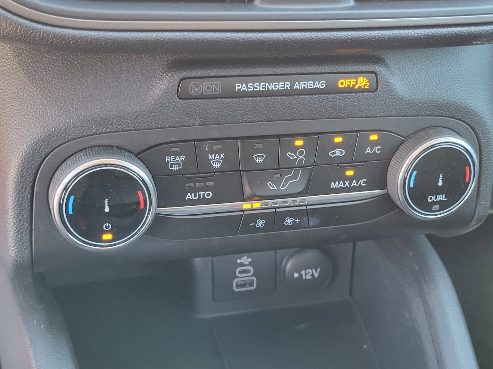 Certified 2025 Ford Escape Active image 22