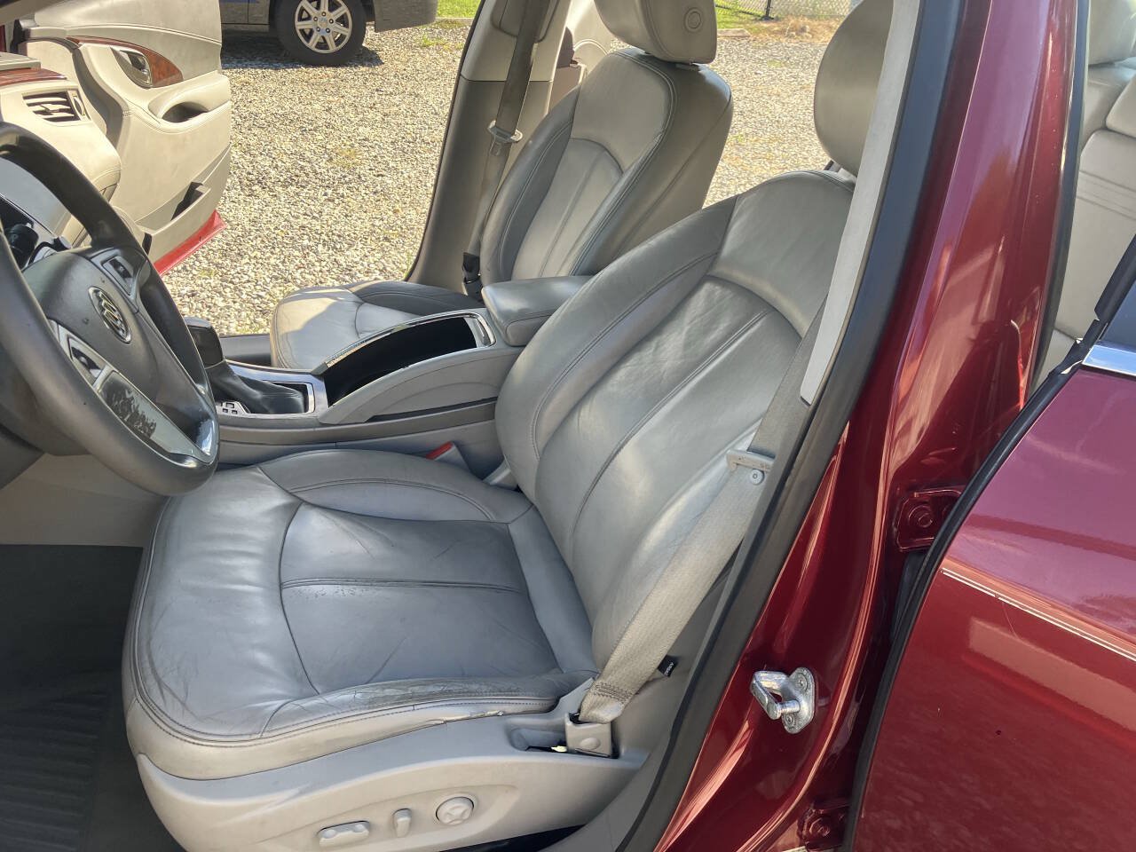 Used 2010 Buick LaCrosse CXL FWD image 26