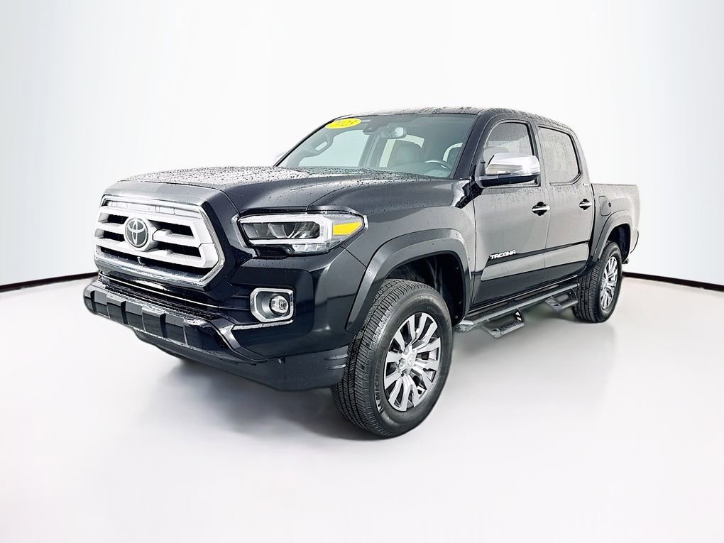 Used 2023 Toyota Tacoma Limited AWD/4WD image 3