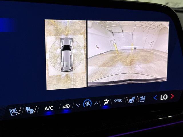 Used 2026 Chevrolet Traverse RS w/ LPO, Floor Liner Package AWD/4WD image 16