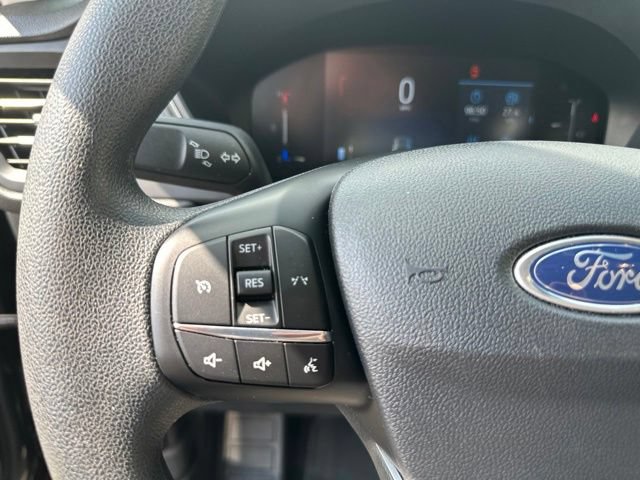 Used 2025 Ford Escape Active AWD/4WD image 19