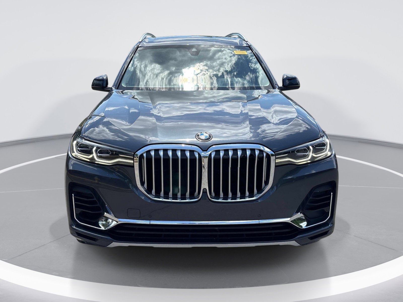 Used 2019 BMW X7 xDrive40i w/ Premium Package AWD/4WD image 2