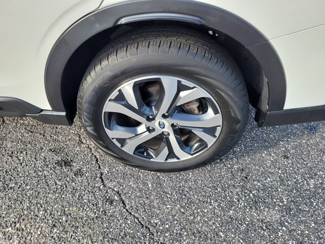 Used 2022 Subaru Outback Limited AWD/4WD image 6