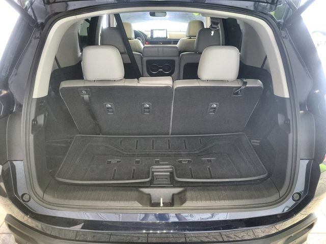 Used 2023 Honda Pilot Touring image 25