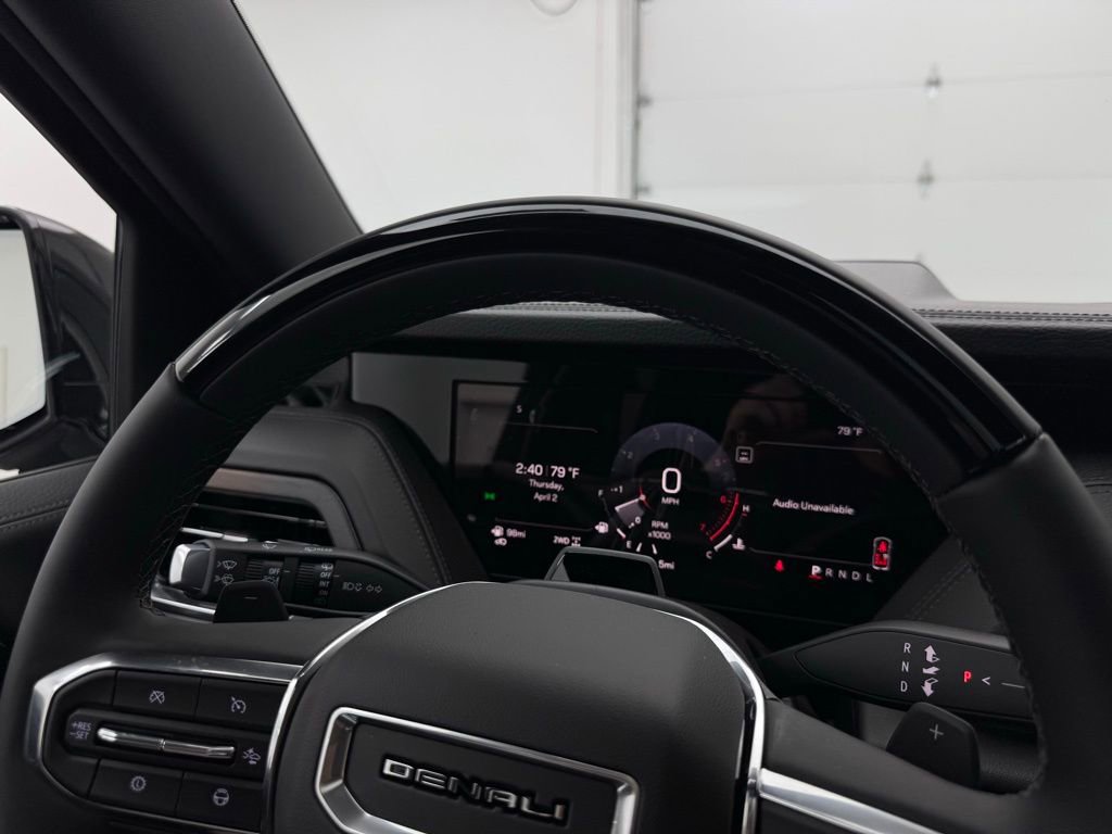 New 2026 GMC Yukon XL Denali w/ Denali Reserve Package image 6