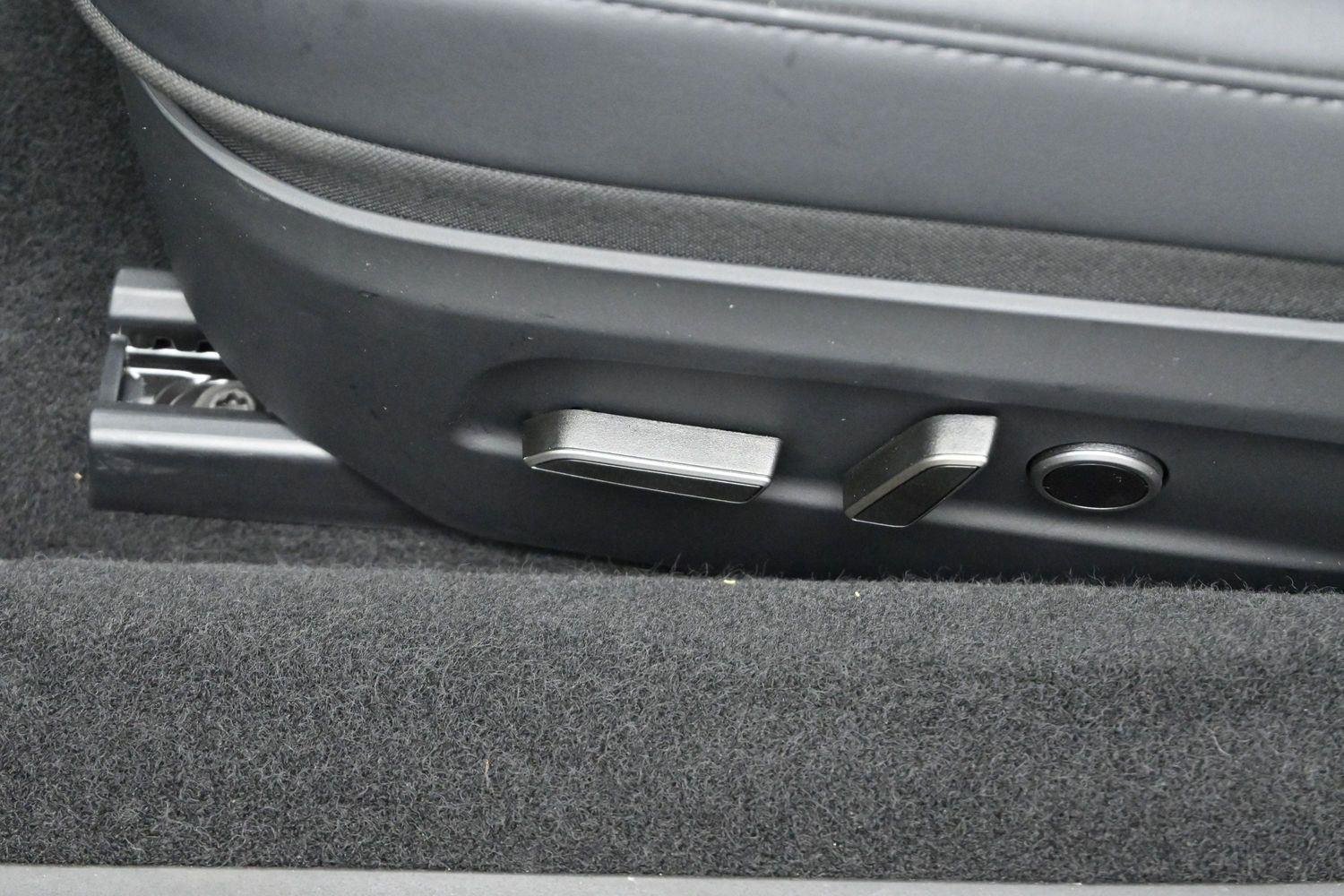 Used 2025 Tesla Model 3 Long Range RWD image 14