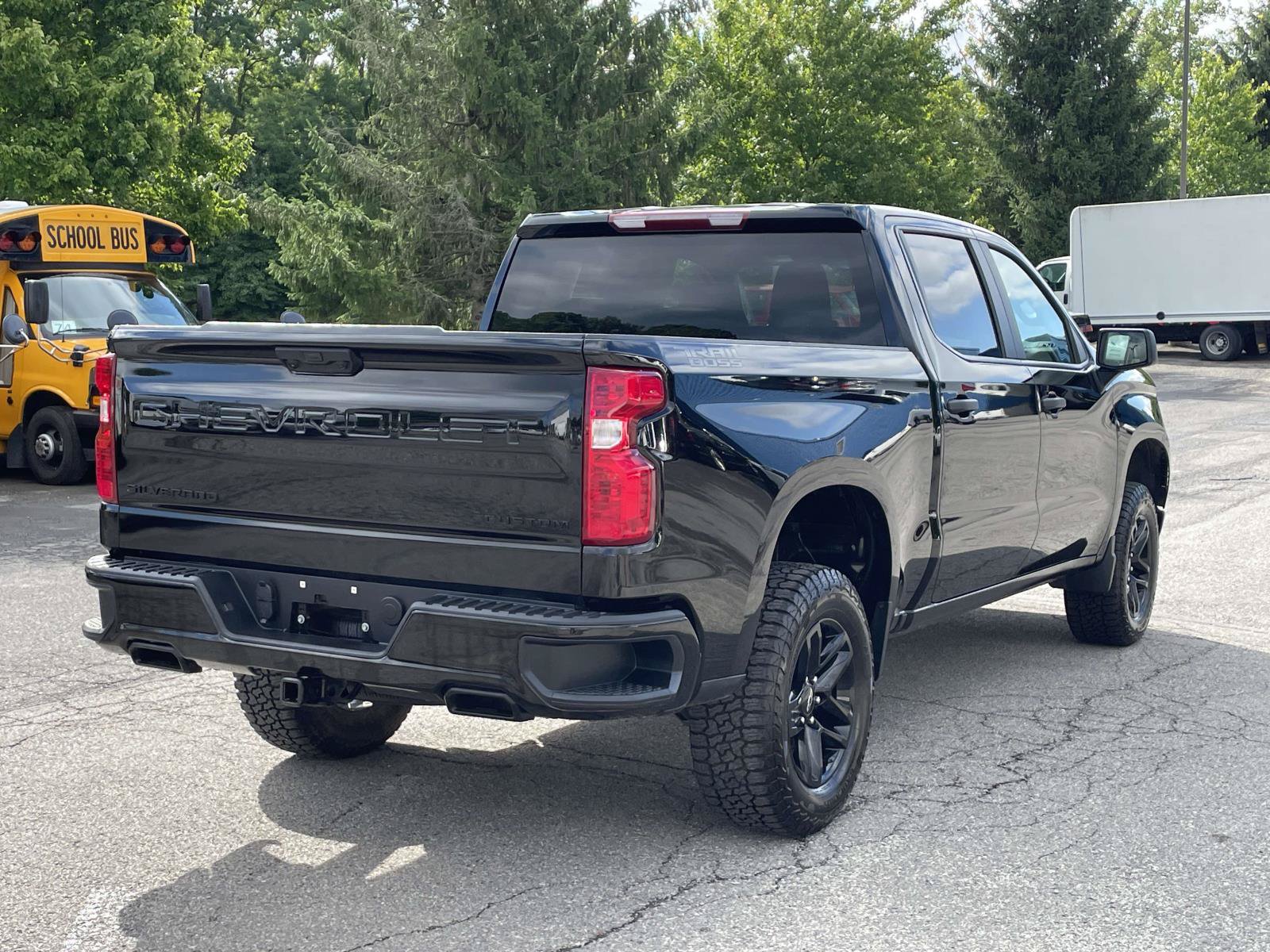 Certified 2025 Chevrolet Silverado 1500 Custom Trail Boss w/ Midnight Edition AWD/4WD image 3
