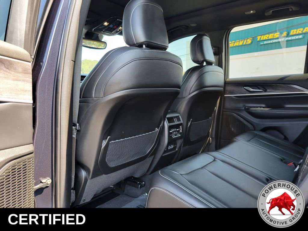Used 2024 Jeep Grand Cherokee Limited image 15