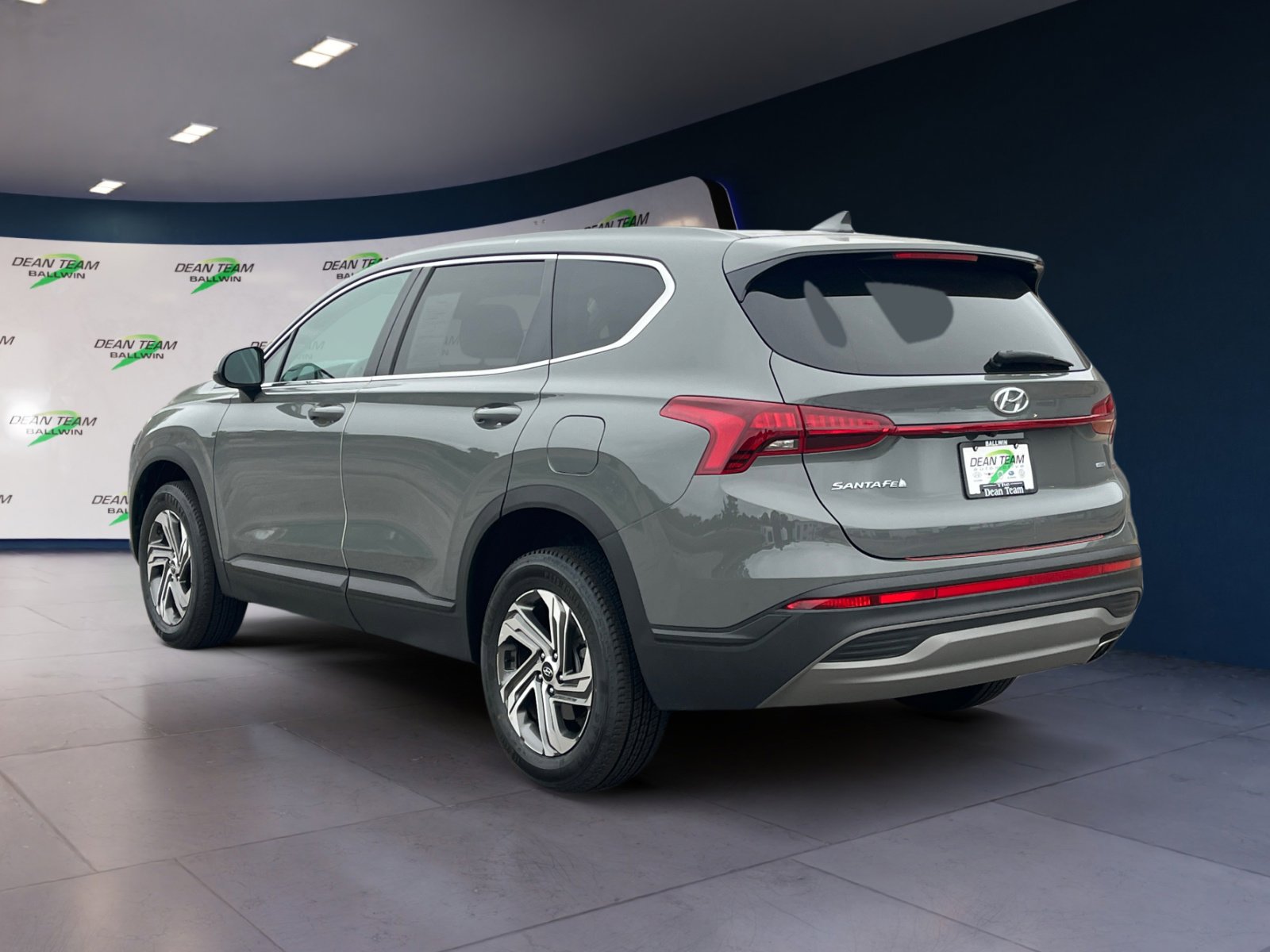 Used 2021 Hyundai Santa Fe SE w/ Cargo Package AWD/4WD image 6