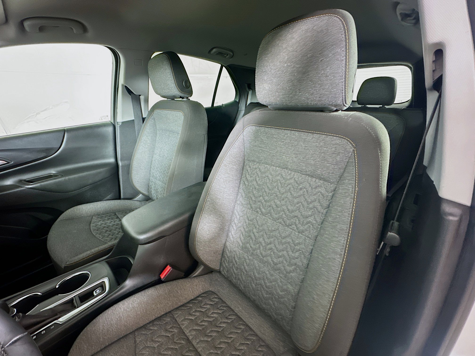 Used 2024 Chevrolet Equinox LT image 19