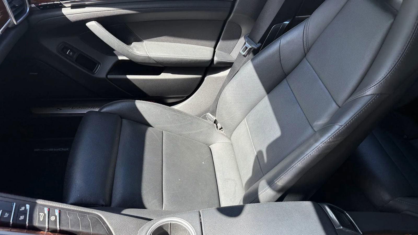 Used 2011 Porsche Panamera S RWD image 16