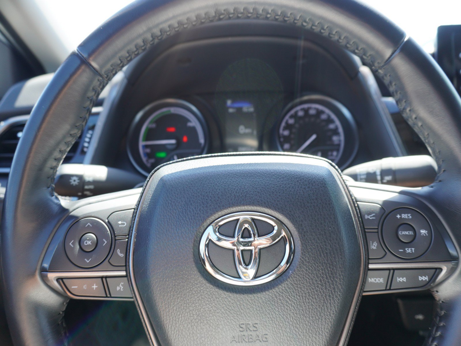 Used 2021 Toyota Camry SE FWD image 22