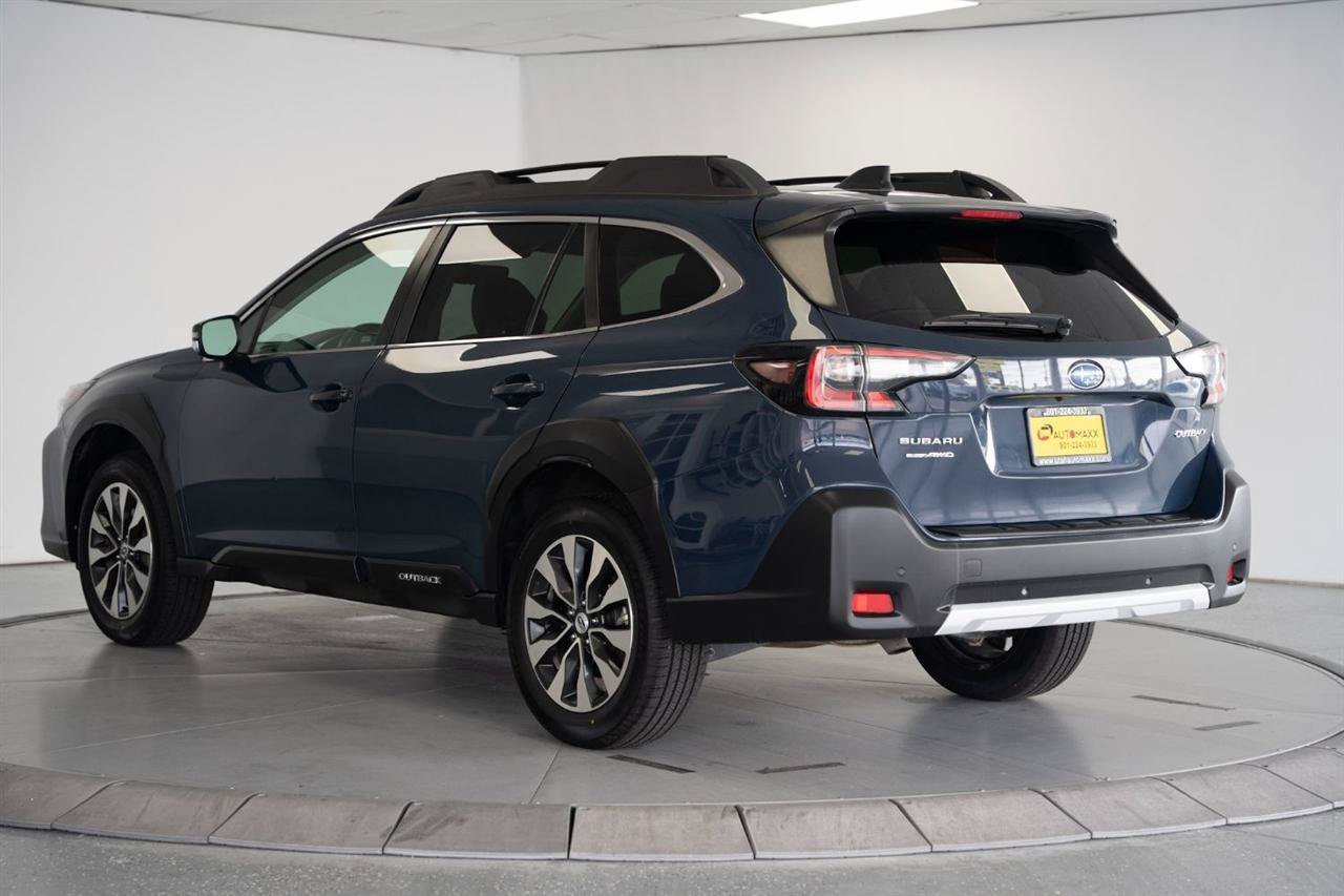 Used 2024 Subaru Outback Limited AWD/4WD image 6