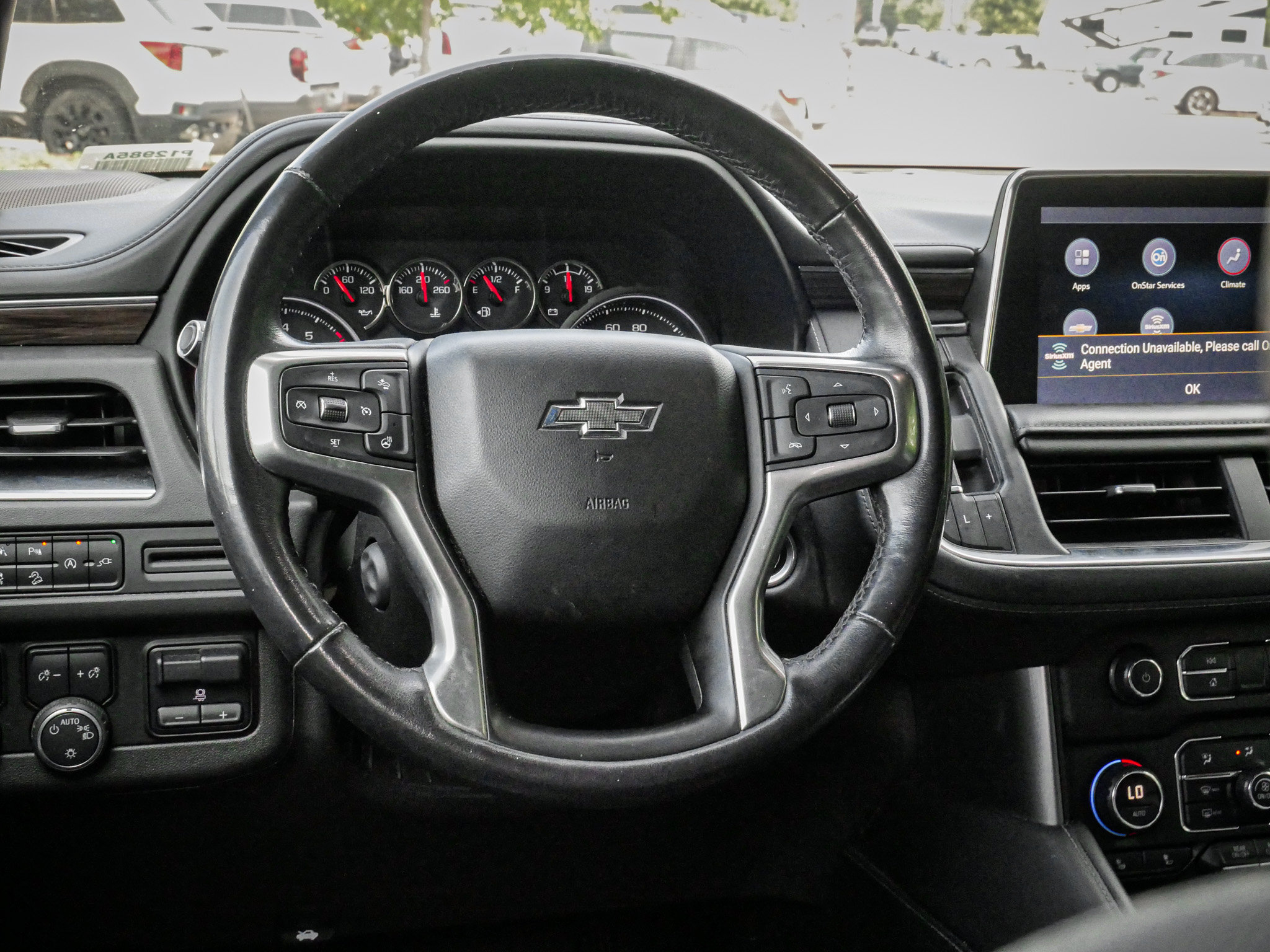 Used 2021 Chevrolet Tahoe Z71 w/ Z71 Signature Package AWD/4WD image 6
