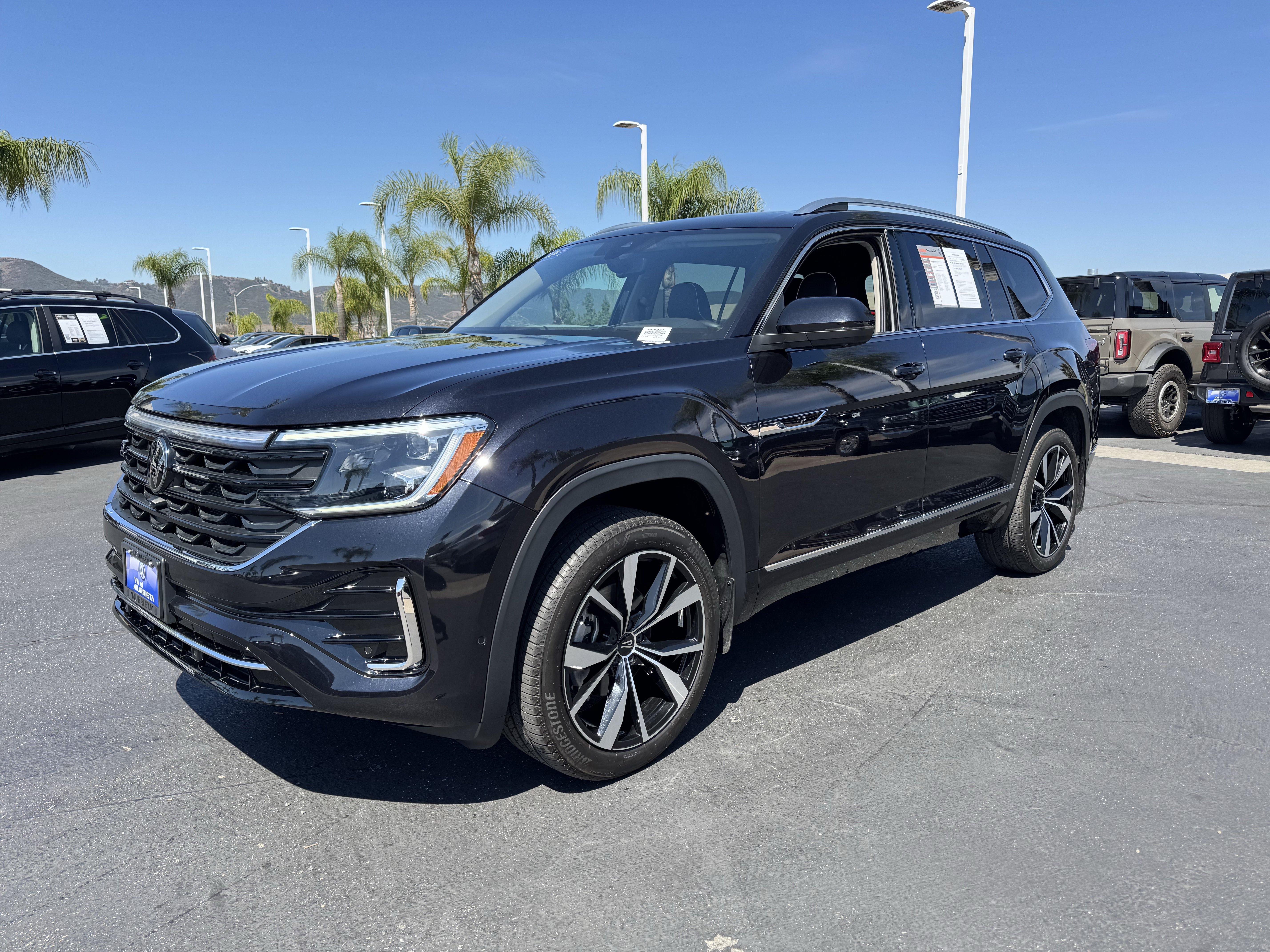 Certified 2024 Volkswagen Atlas SEL Premium R-Line AWD/4WD image 4