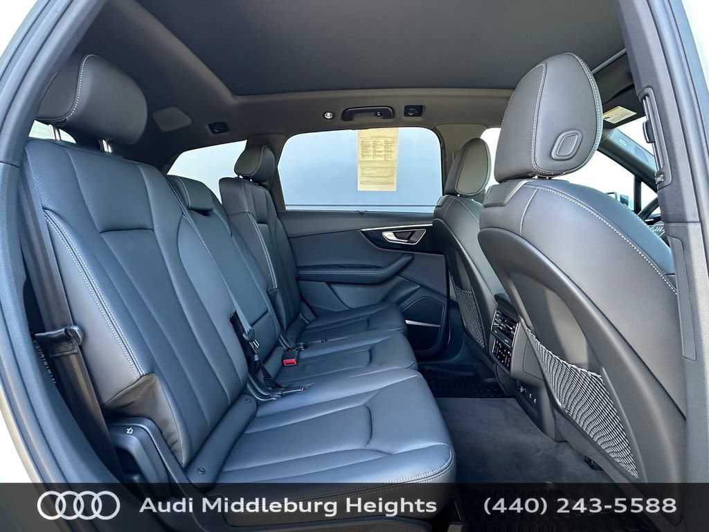Certified 2025 Audi Q7 3.0T Premium Plus w/ Premium Plus Package AWD/4WD image 36