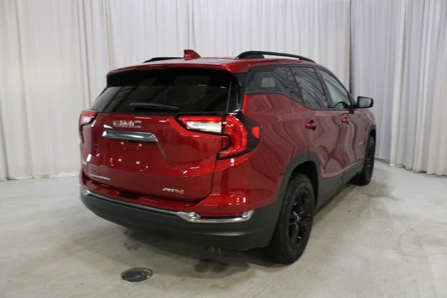 Used 2023 GMC Terrain AT4 image 27