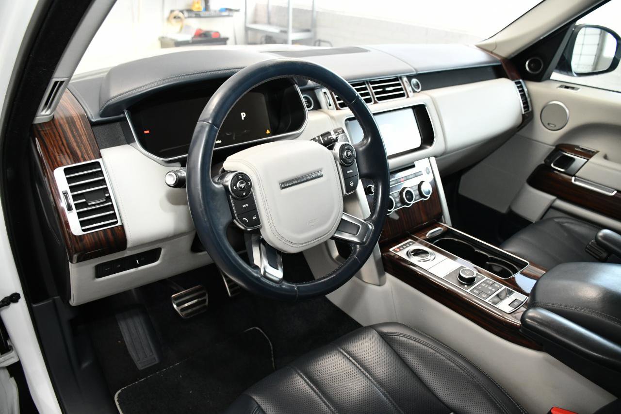 Used 2017 Land Rover Range Rover Long Wheelbase Autobiography AWD/4WD image 18