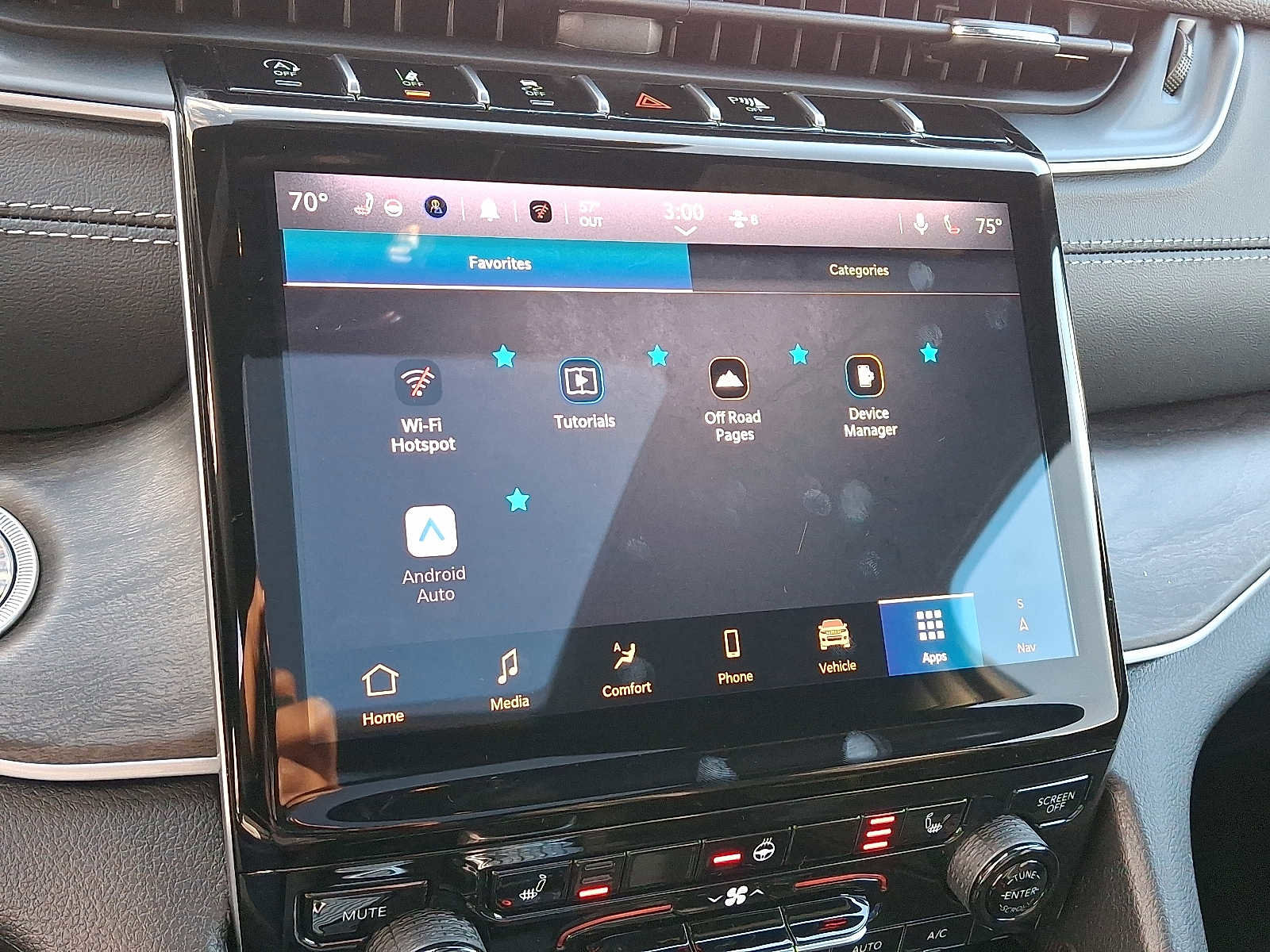 New 2025 Jeep Grand Cherokee Limited image 18