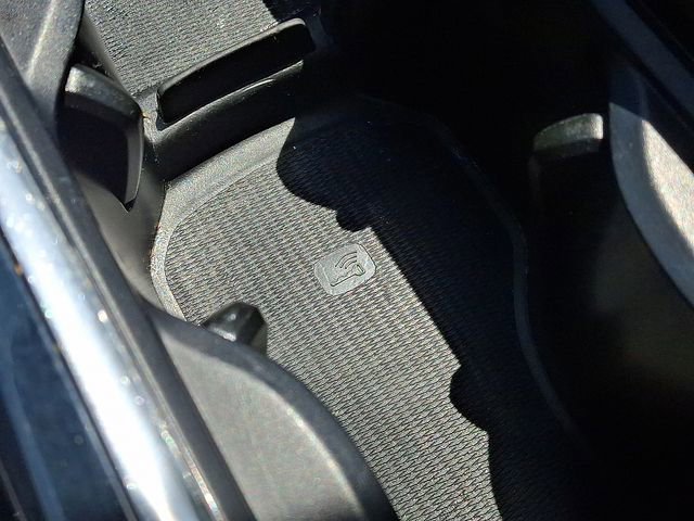 Used 2023 Volvo XC60 B5 Plus image 28