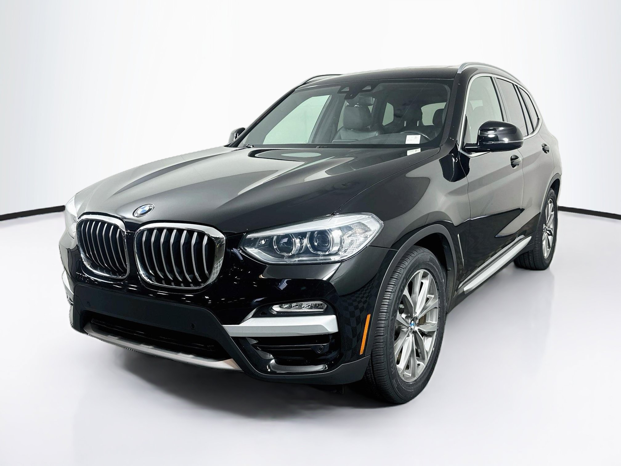 Used 2019 BMW X3 sDrive30i w/ Convenience Package RWD image 3