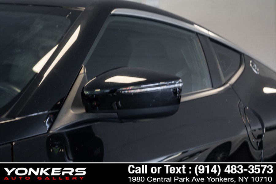 Used 2024 Nissan Z Performance w/ Floor Mat Package RWD image 10