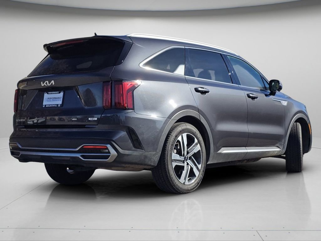 Used 2023 Kia Sorento SX Prestige w/ Panoramic Sunroof Package image 9