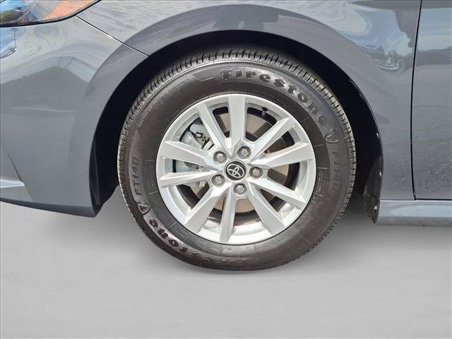 Used 2025 Toyota Camry LE FWD image 22